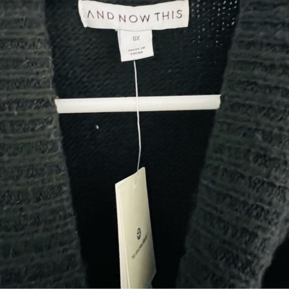 And Now This Black Soft Knit Mock Neck Cuffed Sleeve Sweater 0X - Picture 5 of 7